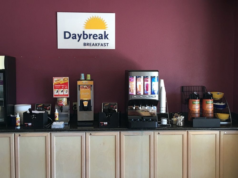 Days Inn By Wyndham Uvalde Kültér fotó
